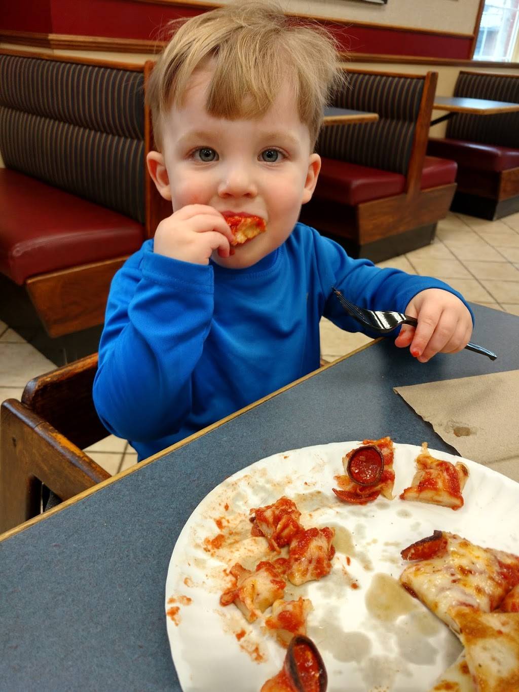 LTs Pizza And Subs | restaurant | 2916, 1311 Union Rd, West Seneca, NY 14224, USA | 7166748202 OR +1 716-674-8202