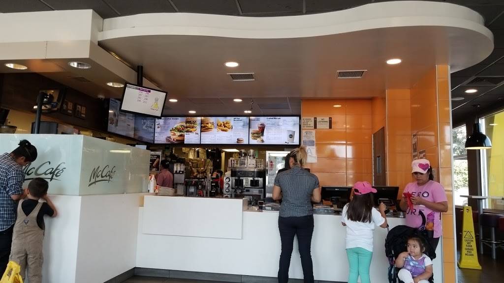 McDonalds | cafe | 405 N Alvarado St, Los Angeles, CA 90026, USA | 2134133724 OR +1 213-413-3724