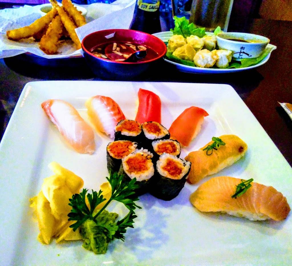 Sakura Japanese Restaurant | restaurant | 8465 Waters Ave, Savannah, GA 31406, USA | 9123519300 OR +1 912-351-9300