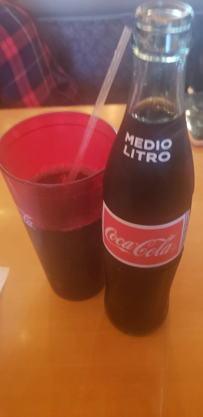 El Nuevo Tarasco | restaurant | 539 S D St, Perris, CA 92570, USA | 9512381871 OR +1 951-238-1871