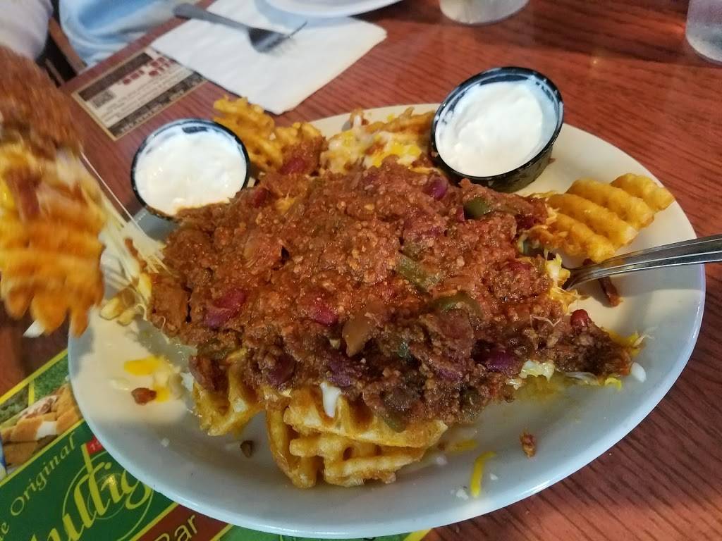 Mulligans Bar & Restaurant | restaurant | 203 Squankum Yellowbrook Rd, Farmingdale, NJ 07727, USA | 7329386166 OR +1 732-938-6166