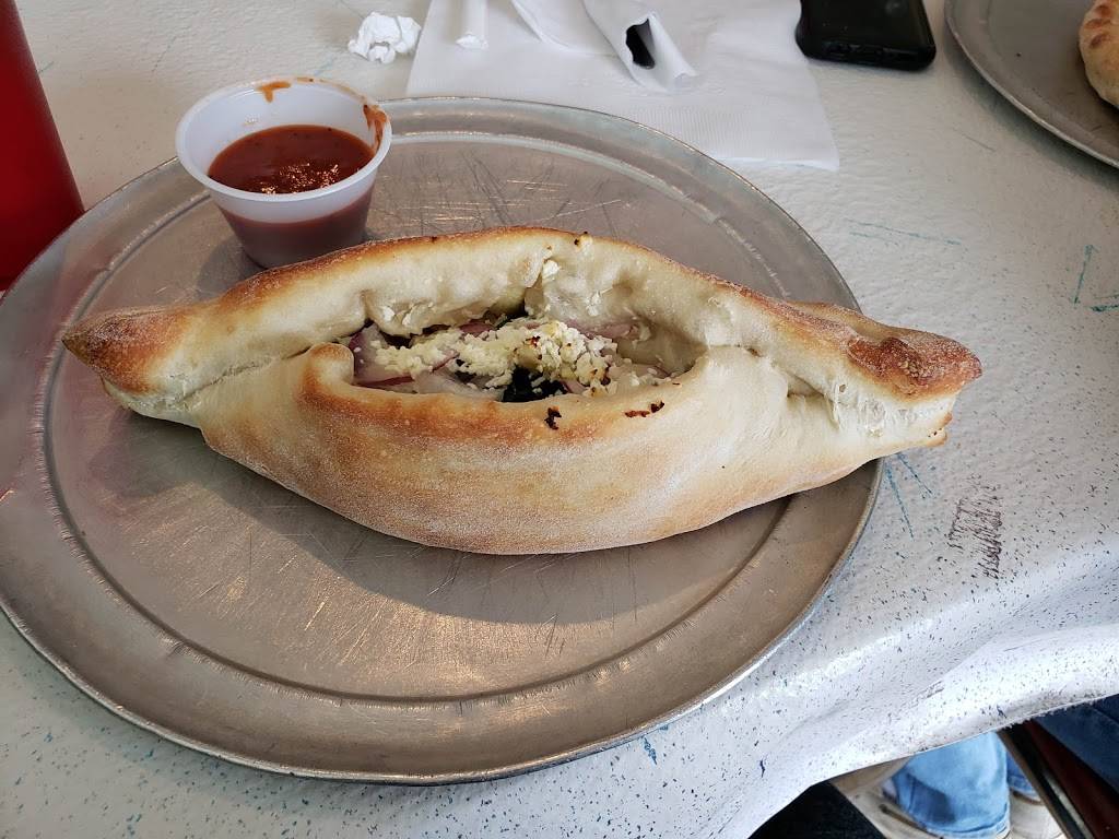 Pizza Barbarossa | restaurant | 100 RHL Blvd, Charleston, WV 25309, USA | 3047464000 OR +1 304-746-4000