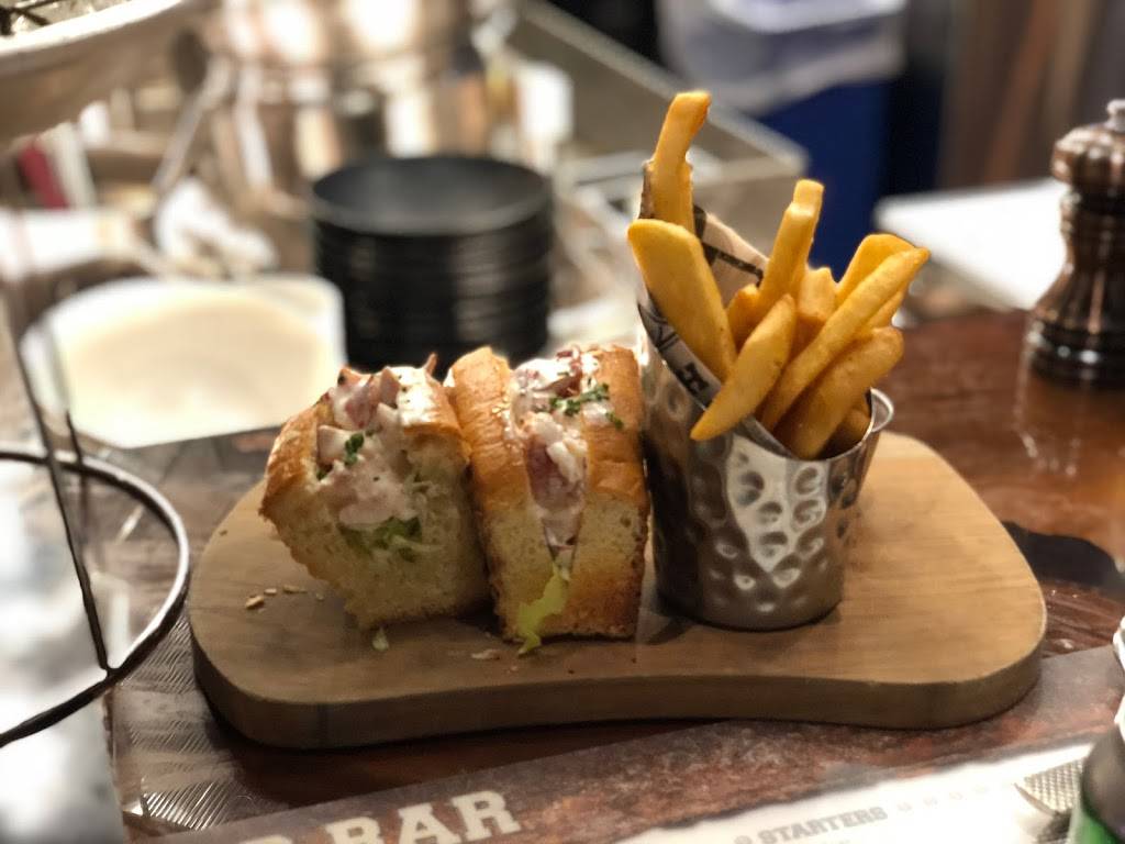 Oyster Bar | restaurant | Hard Rock Hotel & Casino, 4455 Paradise Rd, Las Vegas, NV 89169, USA | 7026935000 OR +1 702-693-5000