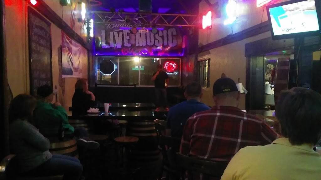 Jerrys Pizza & Pub | restaurant | 1817 Chester Ave, Bakersfield, CA 93301, USA | 6616331000 OR +1 661-633-1000