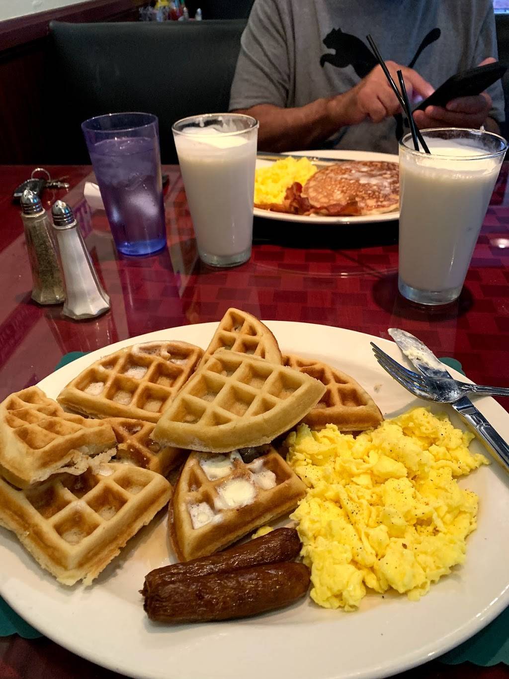 Northstar Bar and Grill | restaurant | 5150 Camino Al Norte, North Las Vegas, NV 89031, USA | 7026424782 OR +1 702-642-4782