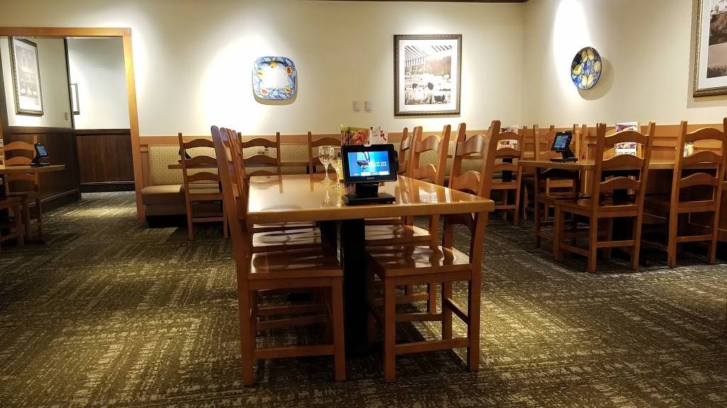 Olive Garden Italian Restaurant | meal takeaway | 1852 US-421, Wilkesboro, NC 28697, USA | 3368380337 OR +1 336-838-0337