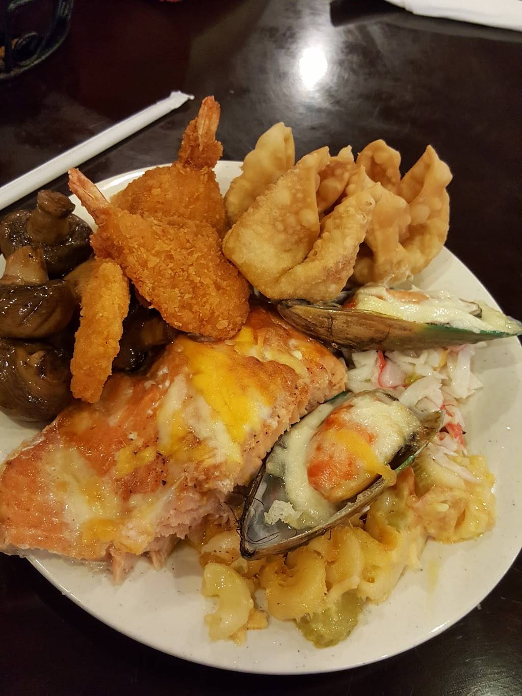 Buffet King | restaurant | 7211 Hwy 6, Houston, TX 77083, USA | 2815641888 OR +1 281-564-1888