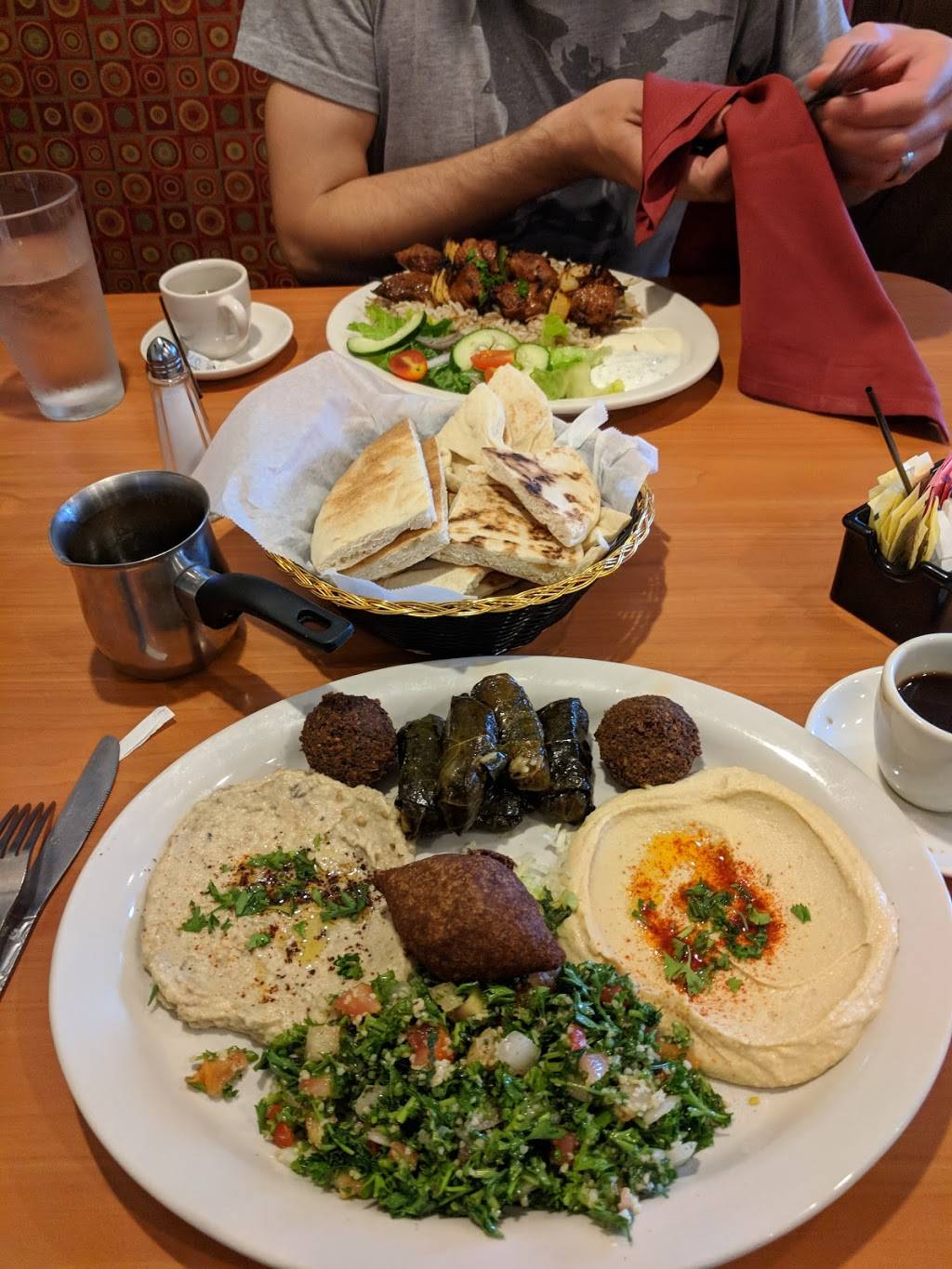 Flame Kabob | restaurant | 5415, 7536 Dr Phillips Blvd, Orlando, FL 32819, USA | 4072482280 OR +1 407-248-2280