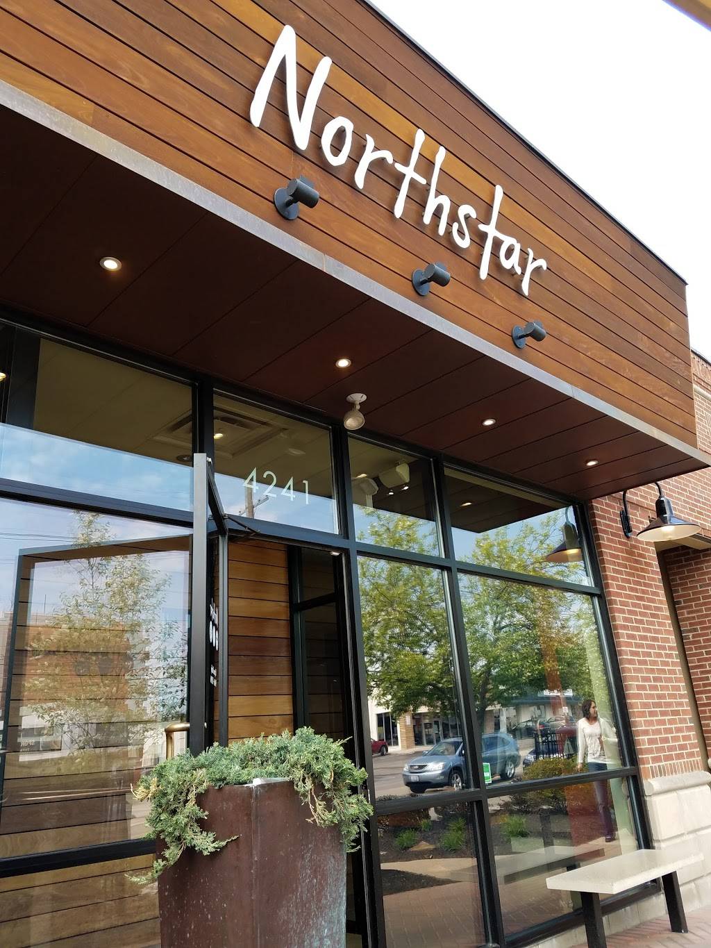 Northstar Cafe in Beechwold | restaurant | 4241 N High St, Columbus, OH 43214, USA | 6147842233 OR +1 614-784-2233