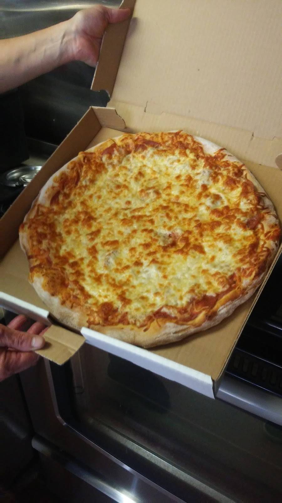 Casa Bella | restaurant | 530 Avenue dArgenteuil, Lachute, QC J8H 3Y3, Canada | 4505627810 OR +1 450-562-7810