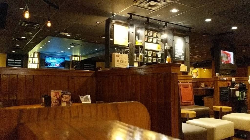 Outback Steakhouse | restaurant | 655 W Crossville Rd, Roswell, GA 30075, USA | 7709985630 OR +1 770-998-5630