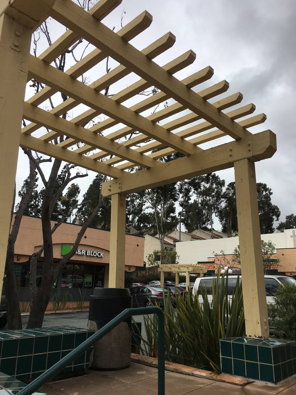 Bamboo Fresh Thai Cuisine | restaurant | 7953 University Ave, La Mesa, CA 91942, USA | 6193379700 OR +1 619-337-9700