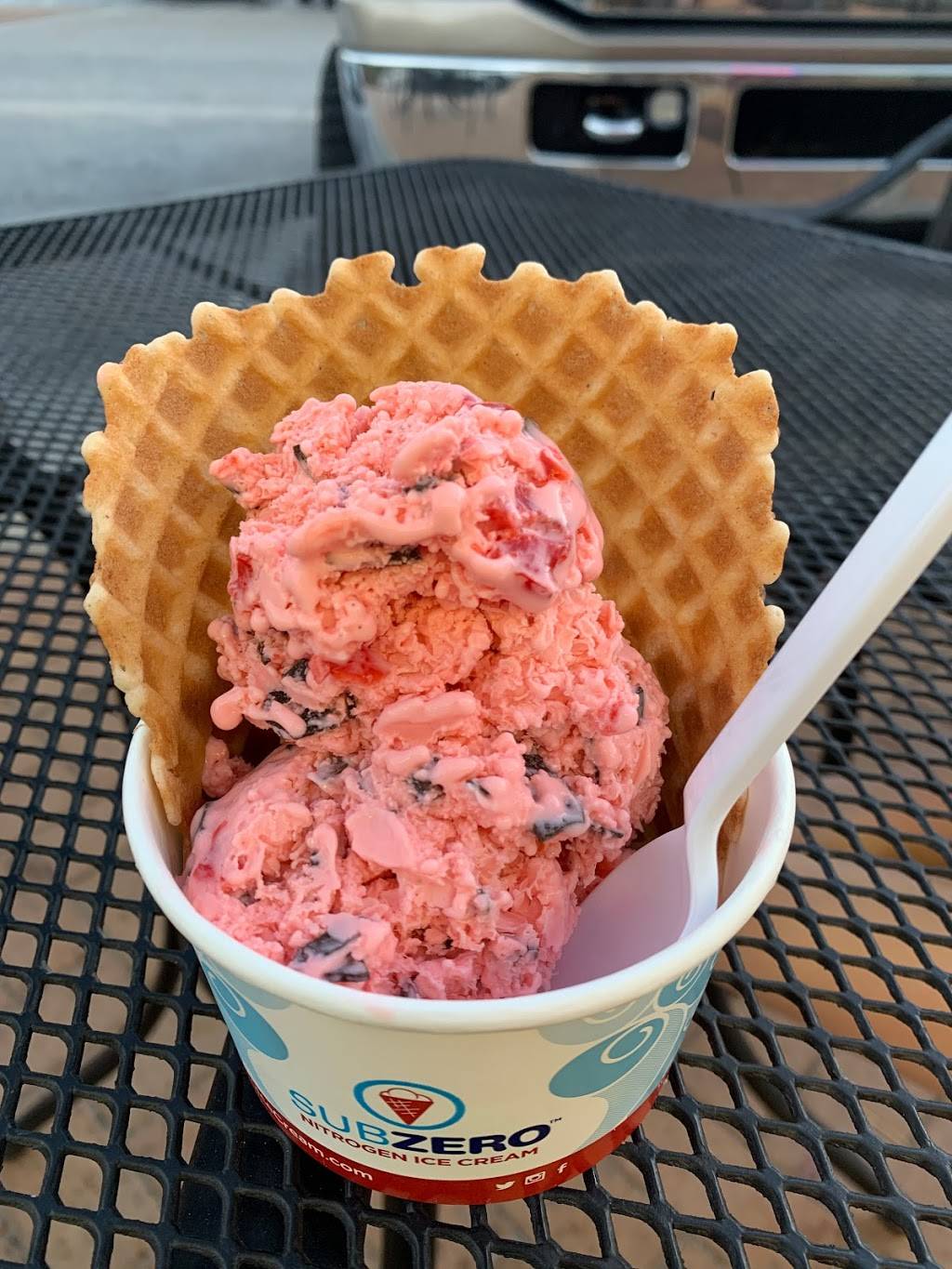 Sub Zero Nitrogen Ice Cream | restaurant | 219 Avenida Madera, Sarasota, FL 34242, USA | 9413494062 OR +1 941-349-4062