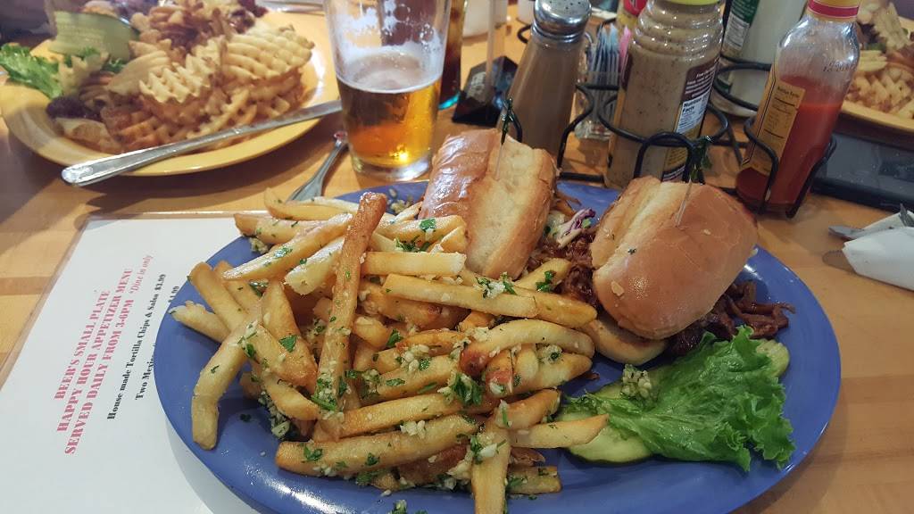 Beebs Sports Bar & Grill | restaurant | 915 Clubhouse Dr, Livermore, CA 94551, USA | 9254557070 OR +1 925-455-7070