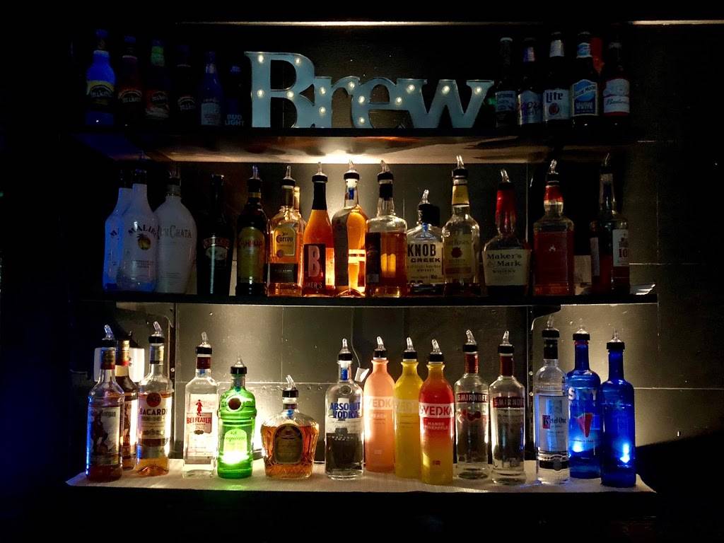 Alter Egos | restaurant | 2210 W 2nd St, Owensboro, KY 42301, USA | 2703776132 OR +1 270-377-6132