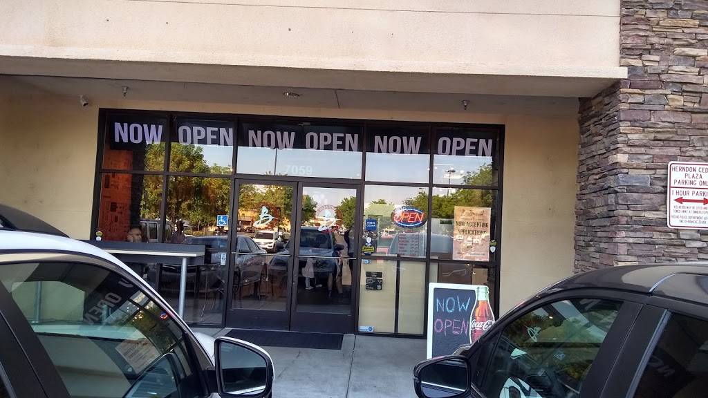 Bollywood Indian Street Food | restaurant | 7059 N Cedar Ave, Fresno, CA 93720, USA | 5594935975 OR +1 559-493-5975