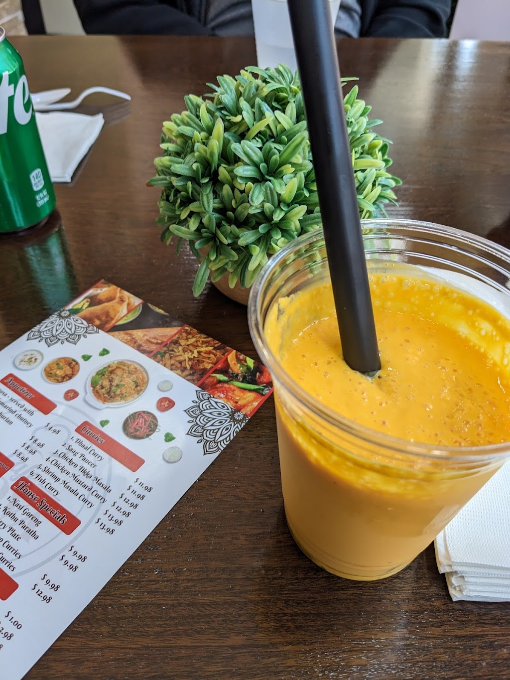 CAFE NOVA | restaurant | 6431 N Sheridan Rd, Chicago, IL 60626, USA | 7736750736 OR +1 773-675-0736