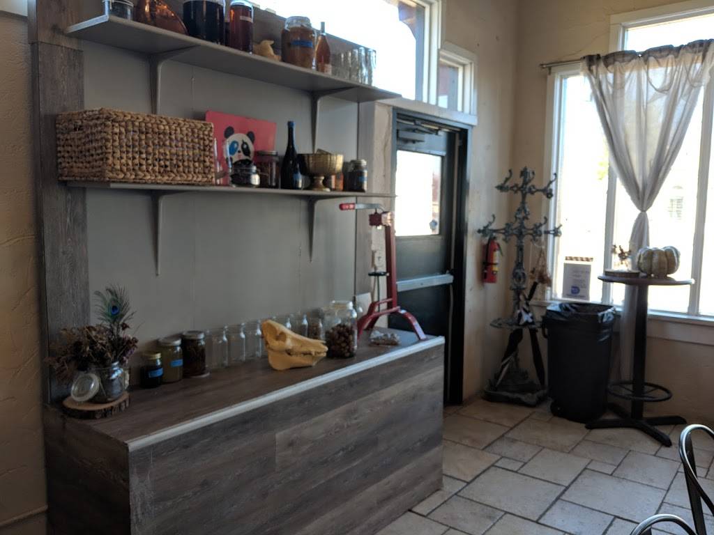 Petra and the Beast | restaurant | 1901 Abrams Rd, Dallas, TX 75214, United States | 2144842326 OR +1 214-484-2326