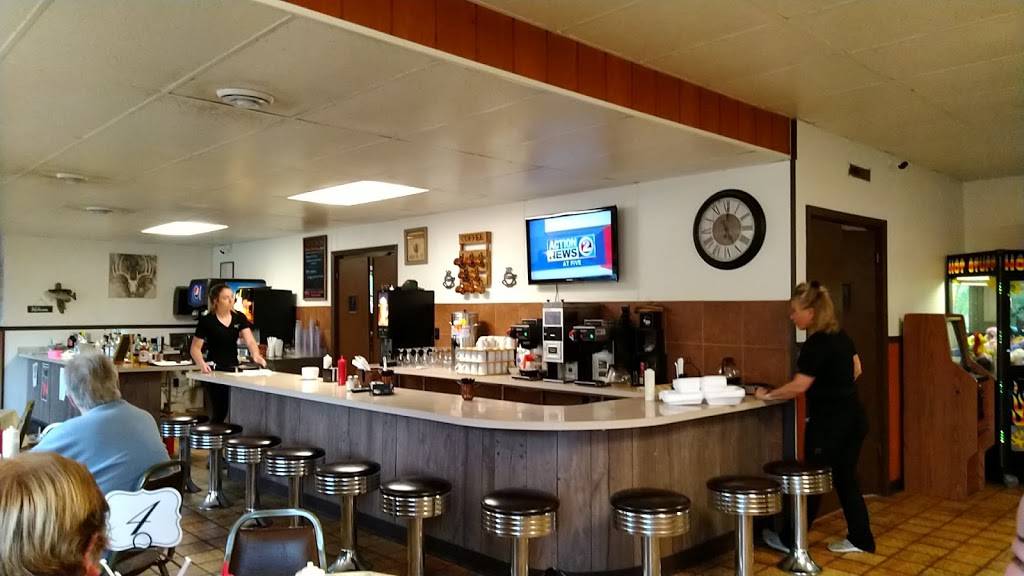 Sportsmans Cafe | restaurant | W11402 Co Rd X, Crivitz, WI 54114, USA | 7157573333 OR +1 715-757-3333