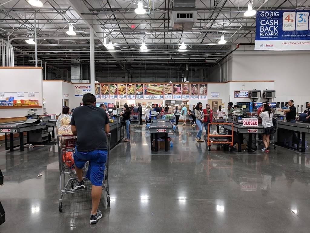 Costco Food Court | meal takeaway | 4696 Gardens Park Blvd, Orlando, FL 32839, USA | 4075867221 OR +1 407-586-7221