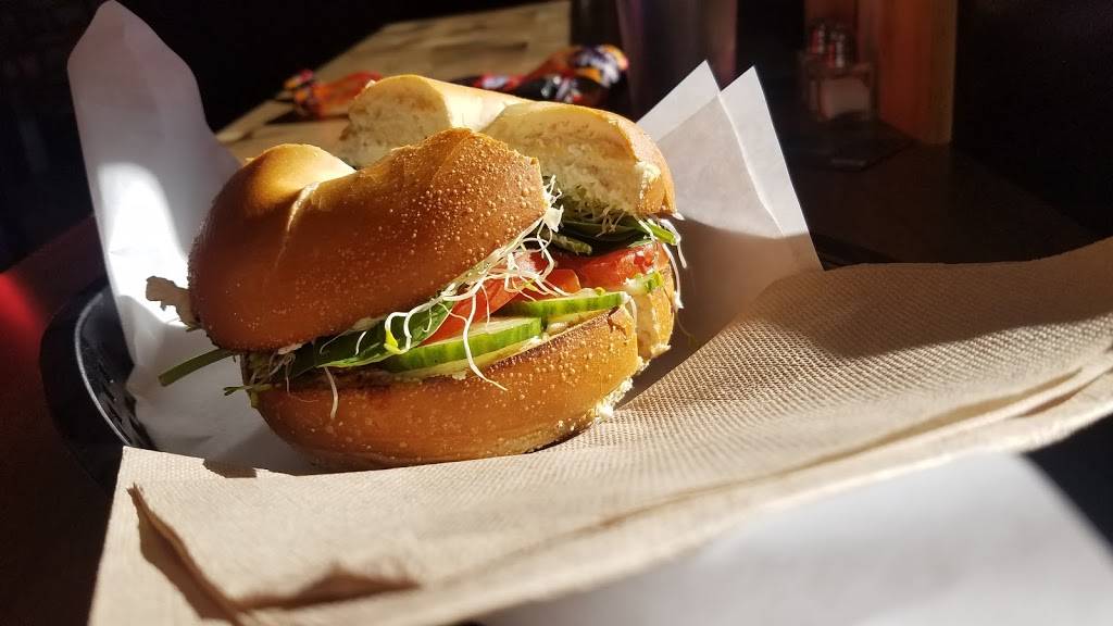 Peps Place | restaurant | 6883 N Lake Blvd, Tahoe Vista, CA 96148, USA | 5305531607 OR +1 530-553-1607