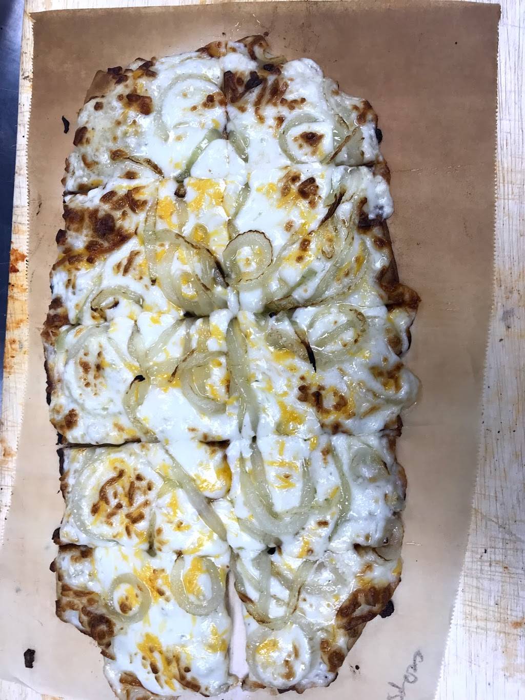 Deb O’s Pizza And Patio | meal takeaway | 113 Depot St, Lawrenceburg, TN 38464, USA | 9312447059 OR +1 931-244-7059