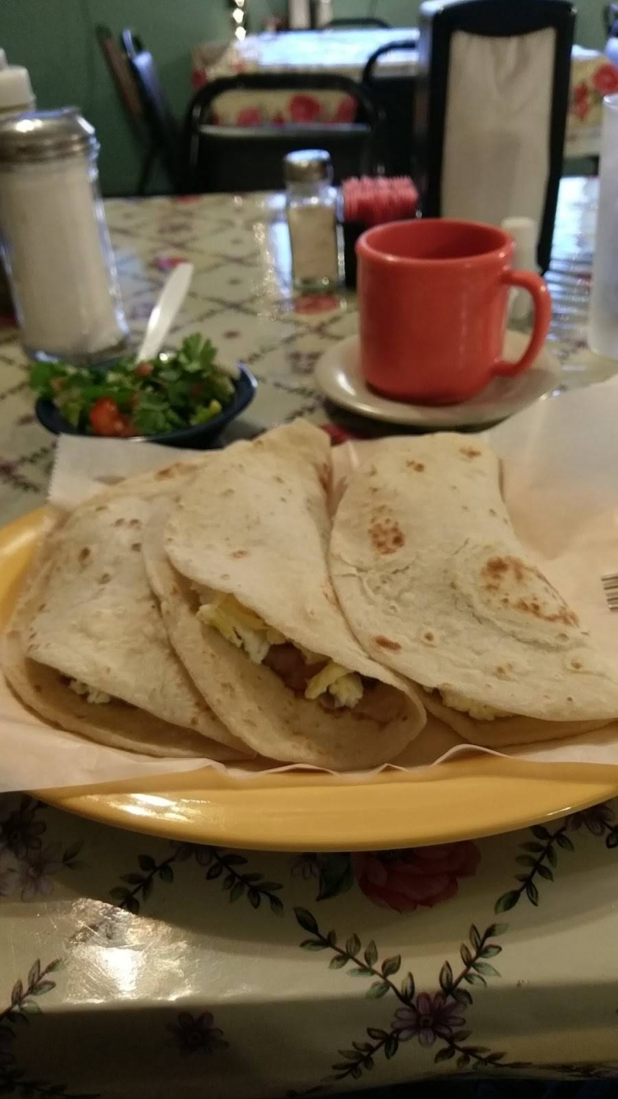 Noras Mexican Restaurant | restaurant | 2906 Mission Rd, San Antonio, TX 78214, USA | 2109320068 OR +1 210-932-0068