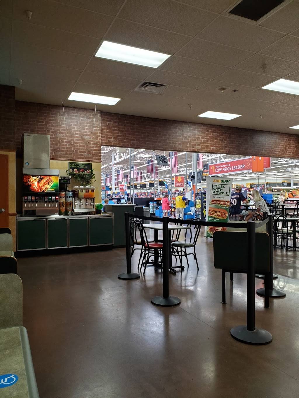 Subway | meal takeaway | 1923 E Kearney St, Springfield, MO 65803, USA | 4178310033 OR +1 417-831-0033