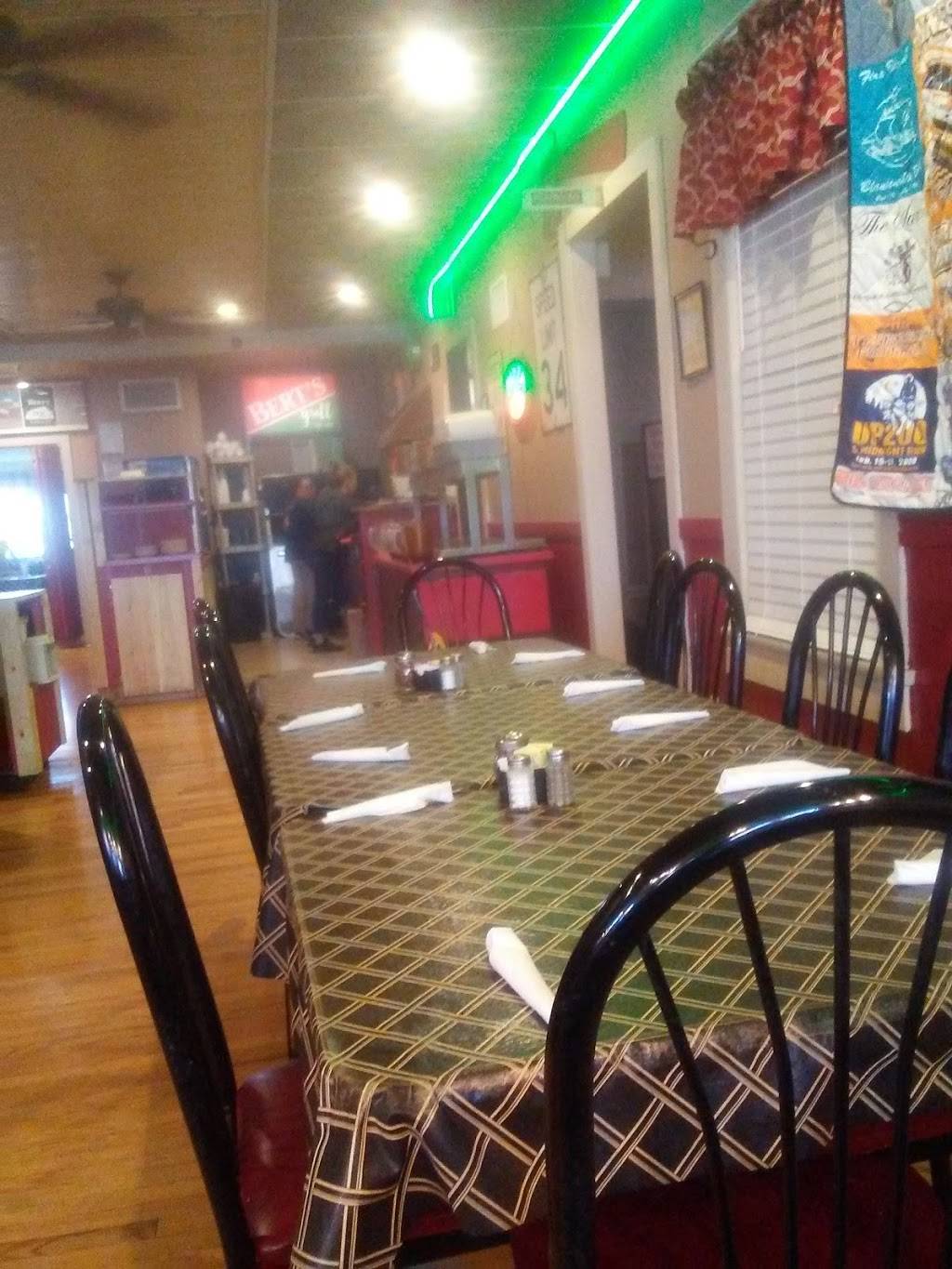 Berts Hometown Grill-Pizzeria | restaurant | 902 Tellico St S, Madisonville, TN 37354, USA | 4234422222 OR +1 423-442-2222