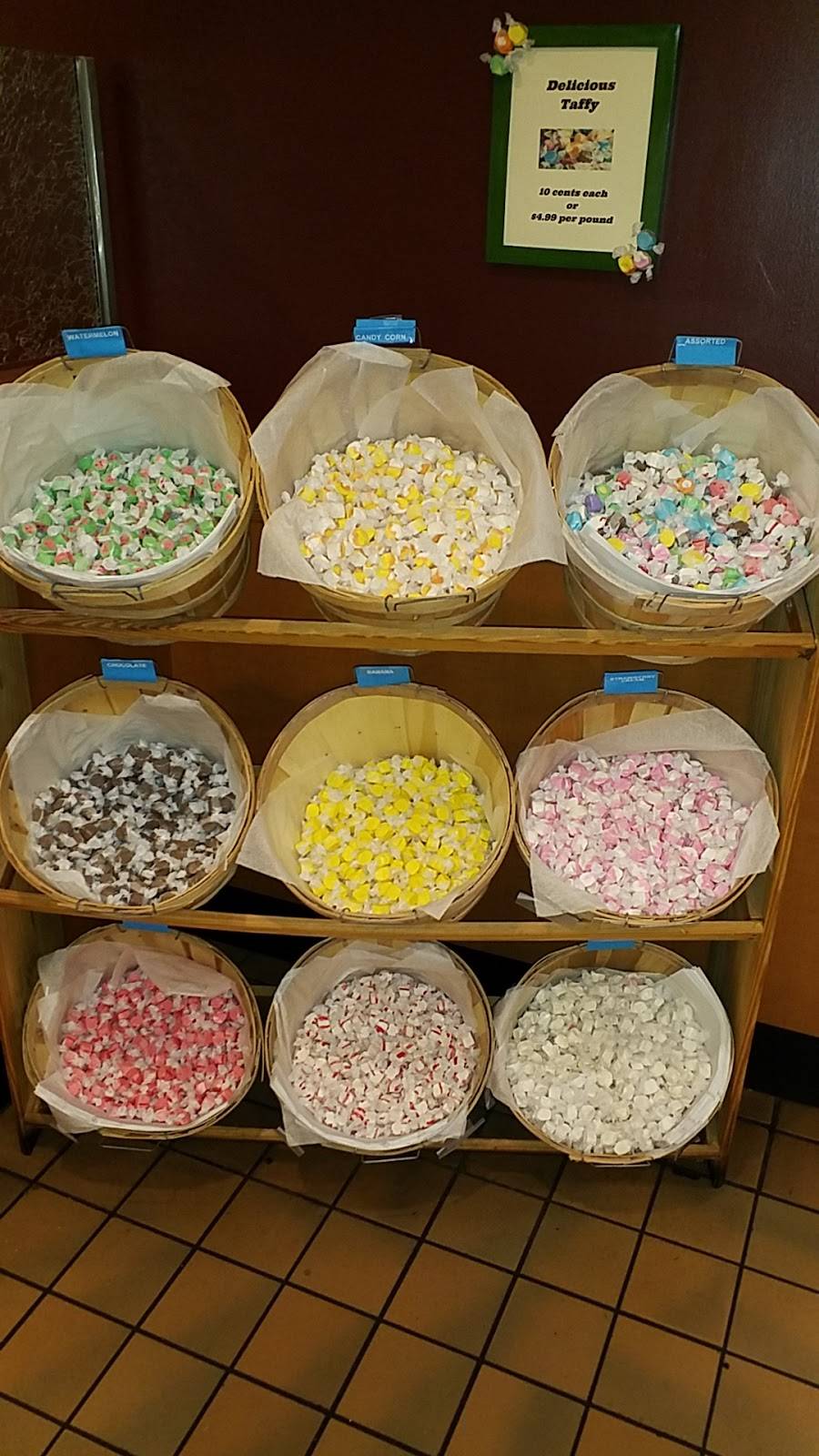 Country Pride | restaurant | 4265 E Guasti Rd, Ontario, CA 91761, USA | 9093902525 OR +1 909-390-2525