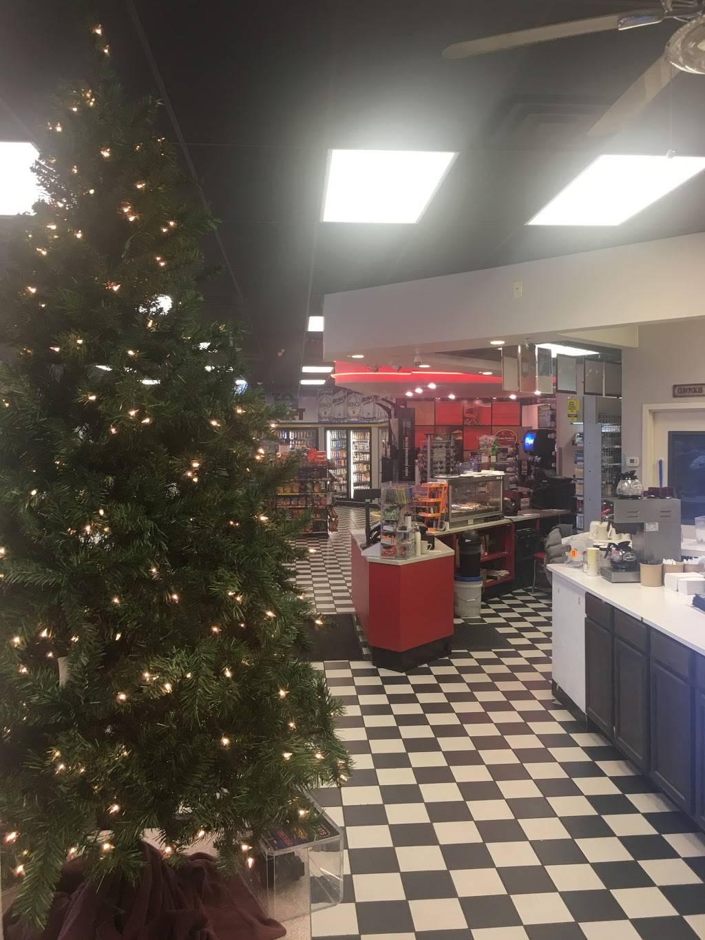 Highfill Mart | restaurant | 14939 AR-12, Gentry, AR 72734, USA | 4797365161 OR +1 479-736-5161