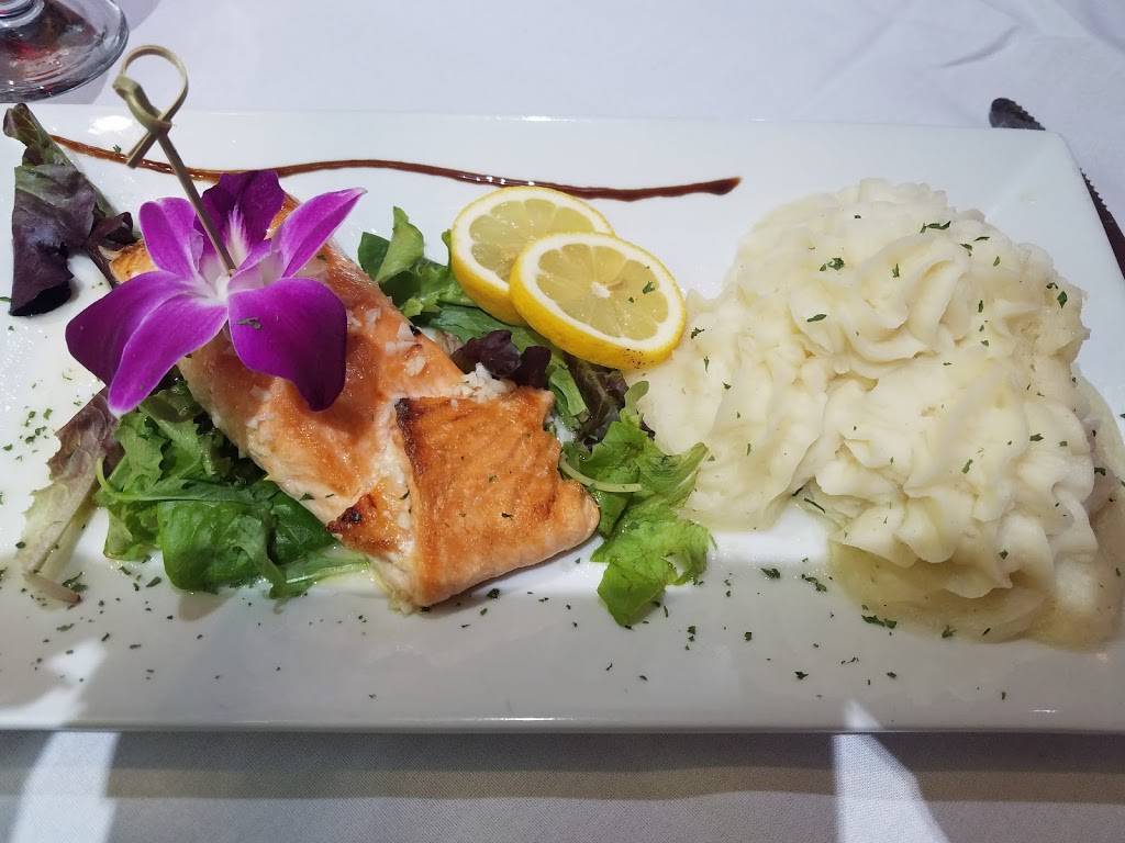 El Leño Steakhouse | restaurant | 640 Grier Ave, Elizabeth, NJ 07202, USA | 9084363710 OR +1 908-436-3710