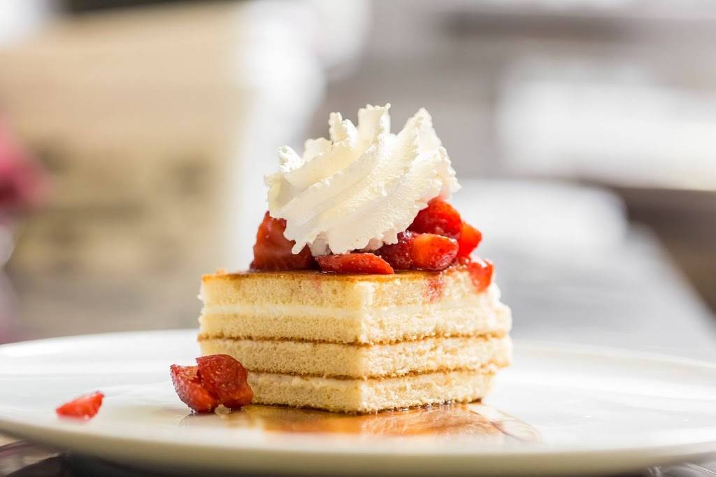 Da Toni | restaurant | 15 Rue Belvédère N, Sherbrooke, QC J1H 4A7, Canada | 8193468441 OR +1 819-346-8441