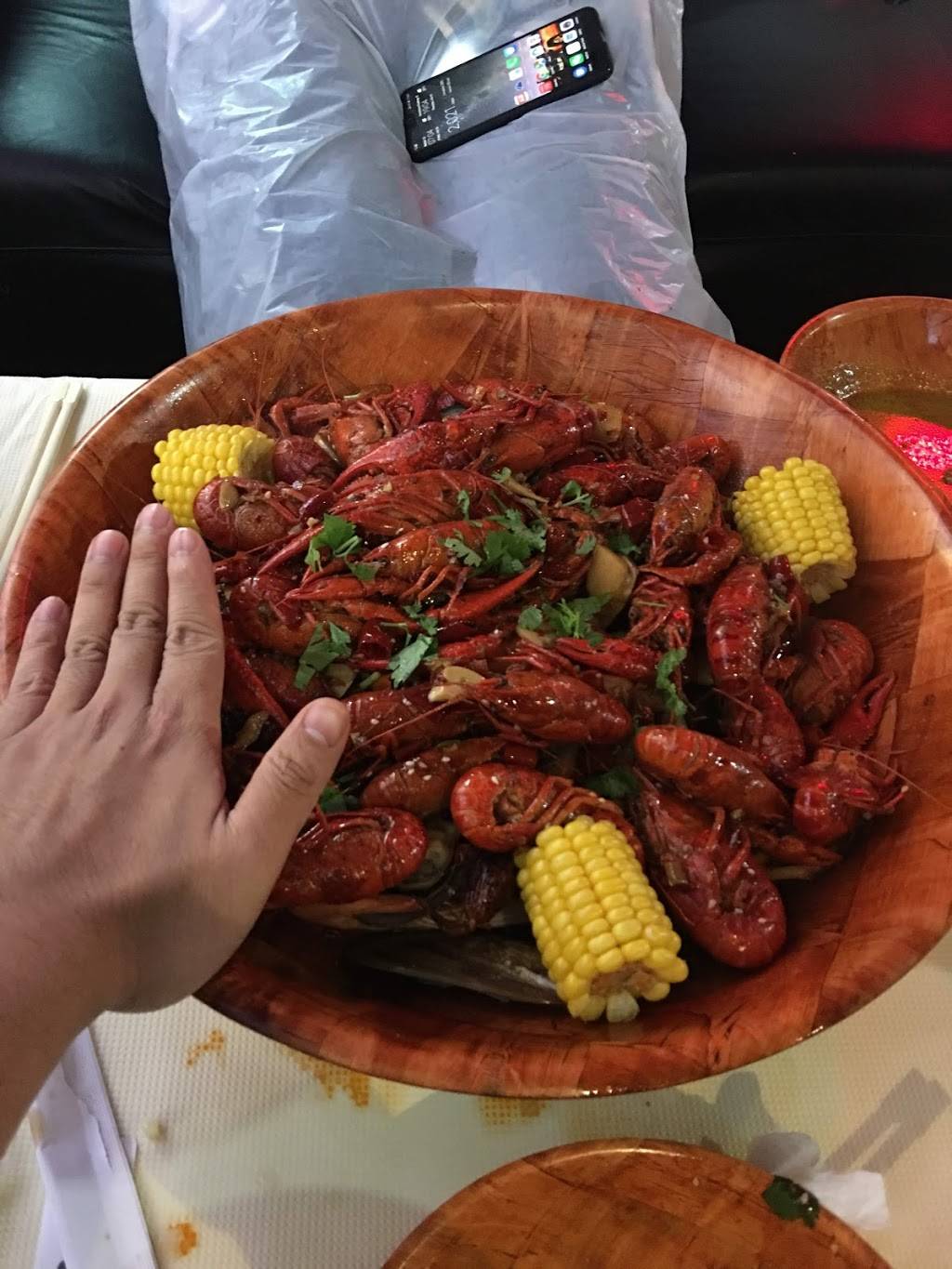 Lucky Bento (Seafood) | restaurant | 36-41 Main St, Flushing, NY 11354, USA | 9292897888 OR +1 929-289-7888