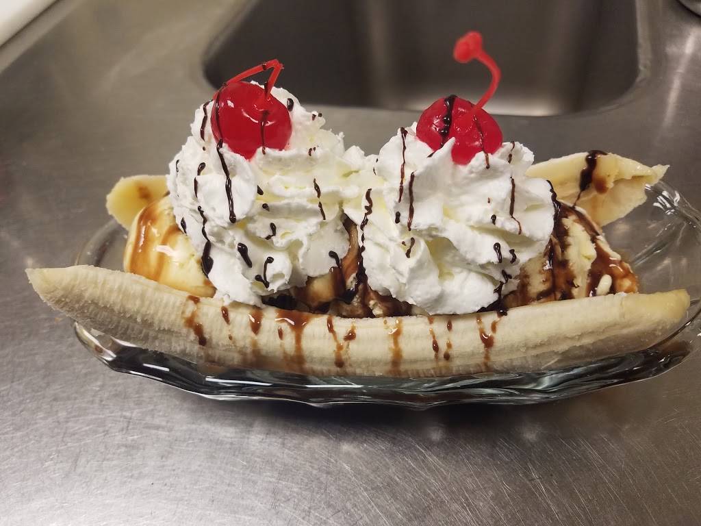 56 Diner | restaurant | 30 Leetes Island Rd, Branford, CT 06405, USA | 2032084646 OR +1 203-208-4646