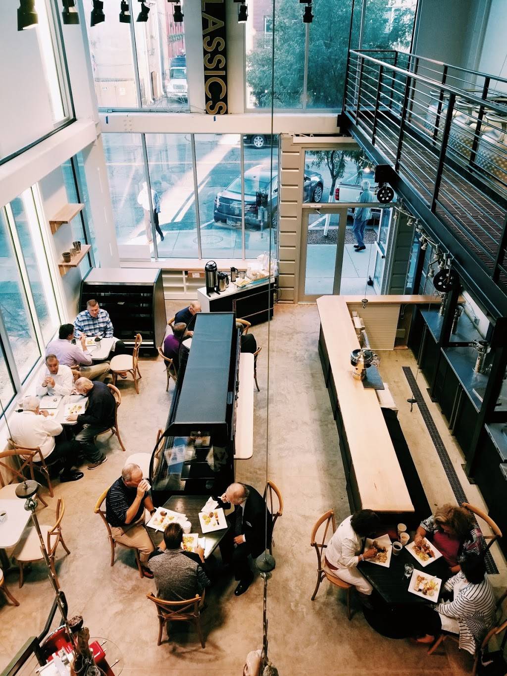 Purveyor | restaurant | 505 E Grand Ave, Des Moines, IA 50309, USA | 5152801130 OR +1 515-280-1130