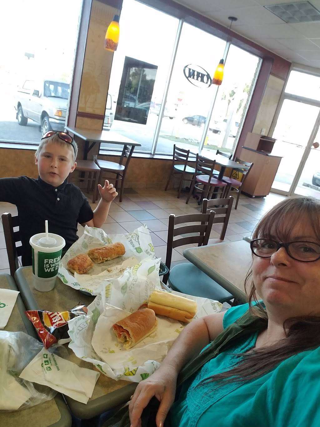 Subway | restaurant | 3315 Harbor Blvd, Port Charlotte, FL 33952, USA | 9416270300 OR +1 941-627-0300