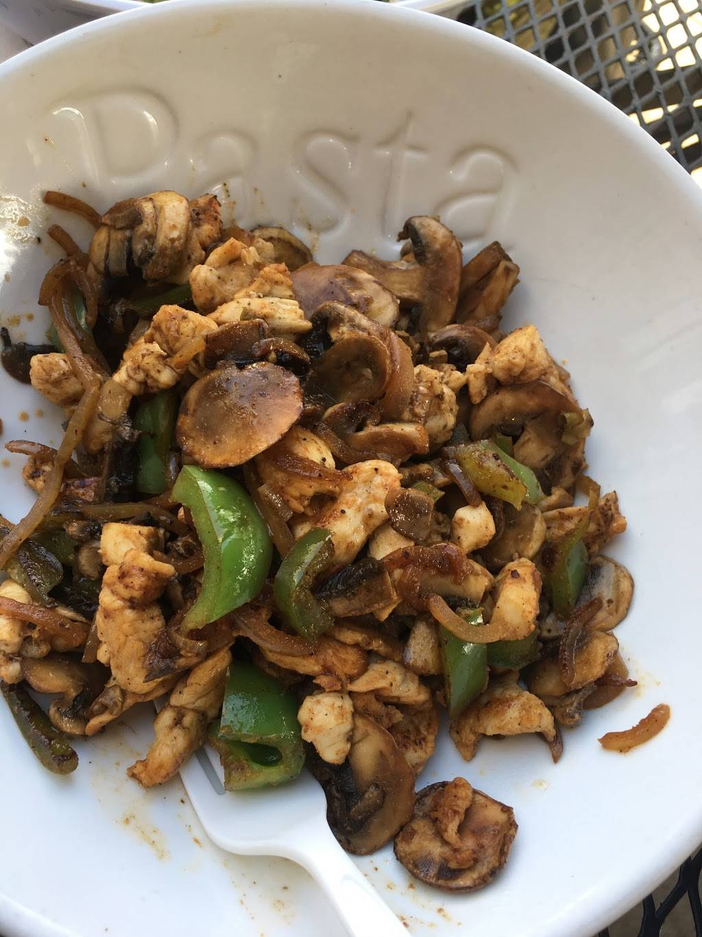 Victor Jrs | restaurant | 10113 Washington Blvd, Culver City, CA 90232, USA | 3105598900 OR +1 310-559-8900