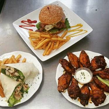 La Mia Pizza Wings | restaurant | 4040 W 12th Ave #4106, Hialeah, FL 33012, USA | 7864017779 OR +1 786-401-7779