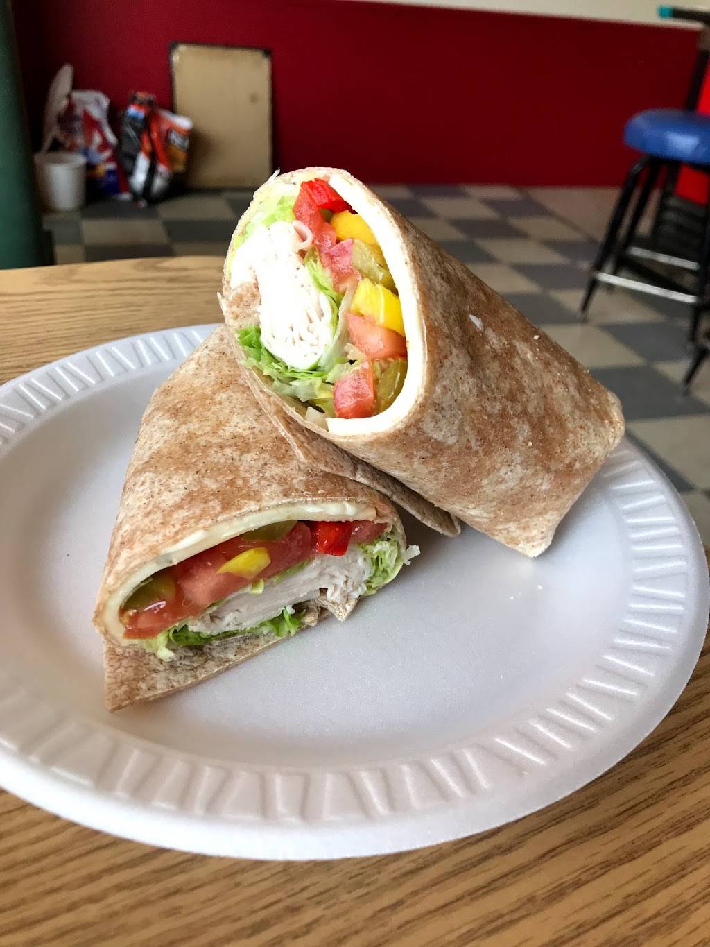 Luigis | restaurant | 101 N Main St, Naples, NY 14512, USA | 5853745110 OR +1 585-374-5110