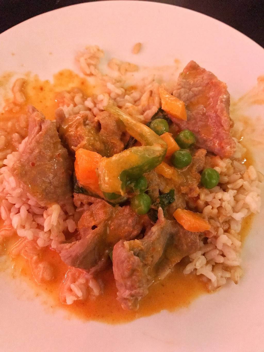 Ts Thai | restaurant | 1303, 1215 4th St, Santa Monica, CA 90401, USA | 3103954106 OR +1 310-395-4106