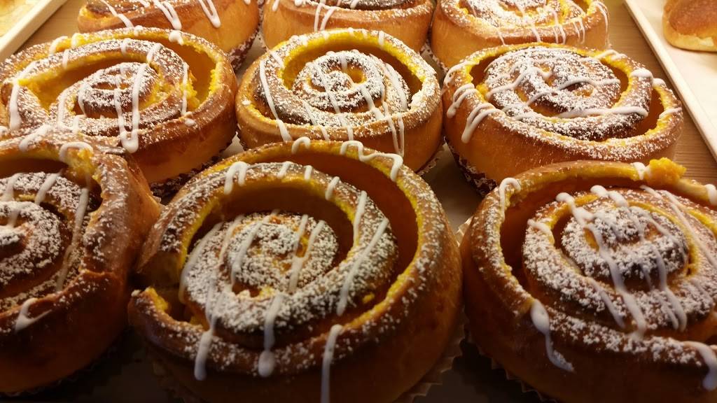 85°C Bakery Cafe | bakery | 1386 Artesia Blvd, Gardena, CA 90248, USA | 3103298585 OR +1 310-329-8585