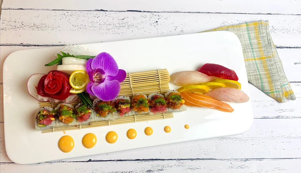 Takara Sushi And Asian Bistro | restaurant | 15830 Southwest Fwy Suite 100, Sugar Land, TX 77478, USA | 8329398983 OR +1 832-939-8983