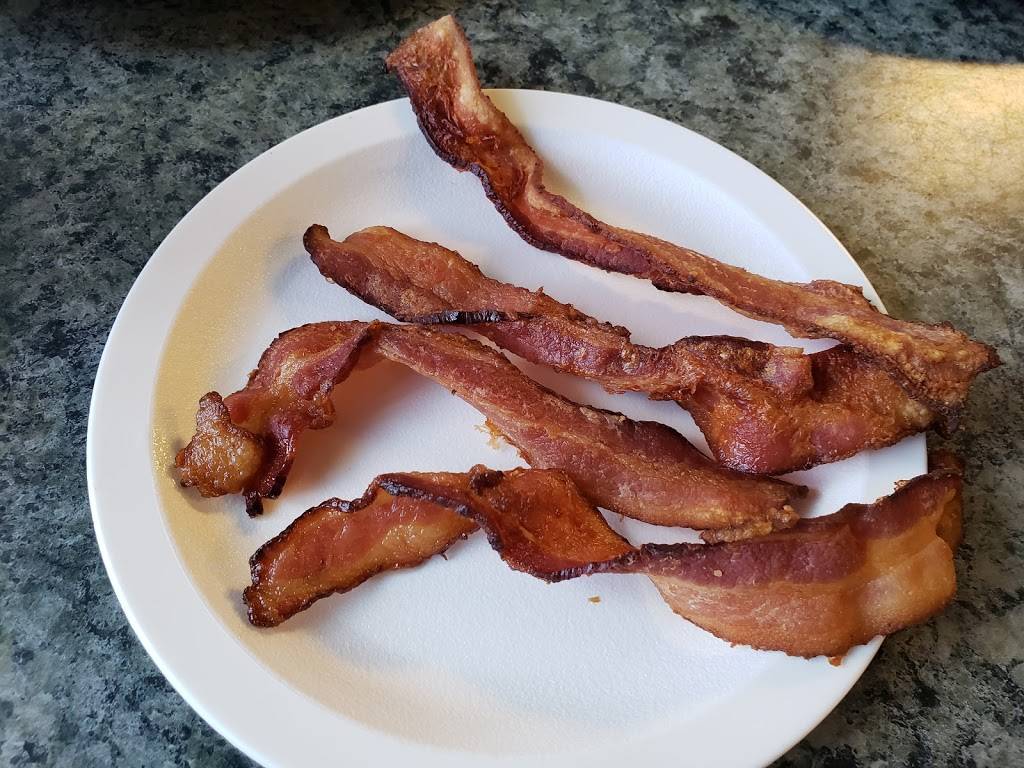 R-Place Eatery | restaurant | 35523 US-27, Haines City, FL 33844, USA | 8634211304 OR +1 863-421-1304