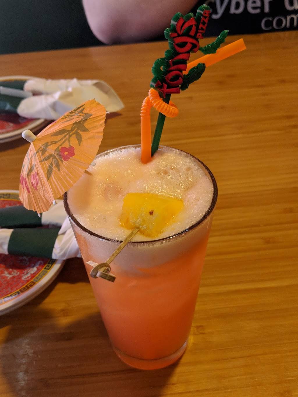 Fongs Pizza Ankeny | meal takeaway | 1450 SW Vintage Pkwy #120, Ankeny, IA 50023, USA | 5152438888 OR +1 515-243-8888