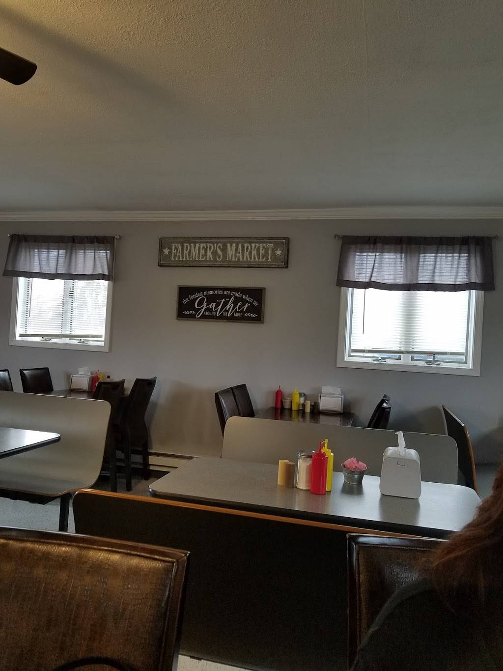 Jacks Diner/ Jack Frost | restaurant | 7831 NY-12E, Three Mile Bay, NY 13693, USA | 3153004081 OR +1 315-300-4081