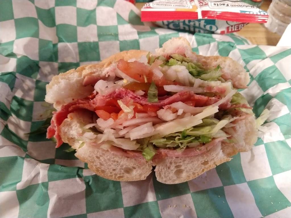 Talaricos Sandwich Shop | restaurant | 425 E Philadelphia Ave, Boyertown, PA 19512, USA | 6103672209 OR +1 610-367-2209