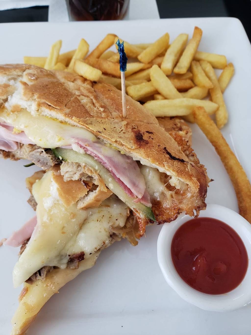 The Latin Pig | restaurant | 6500 Cascades Ct Suite 100, The Colony, TX 75056, USA | 2144691227 OR +1 214-469-1227