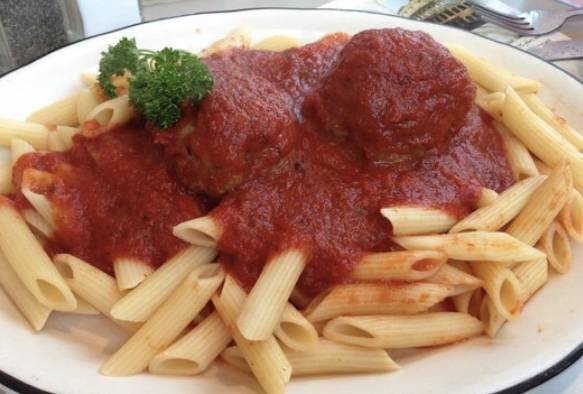 Fontanas Italian Eatery | restaurant | 126 E Main St, Bellevue, OH 44811, USA | 4194841212 OR +1 419-484-1212