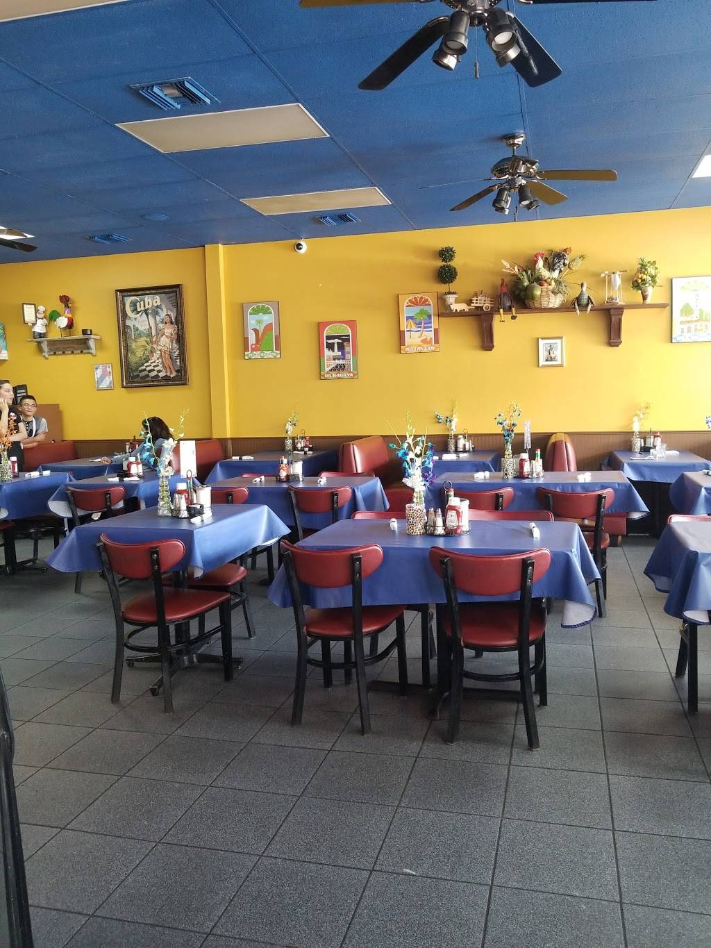 Cubavana Cafe Restaurant | meal delivery | 20445 Old Cutler Rd, Cutler Bay, FL 33189, USA | 3052353005 OR +1 305-235-3005